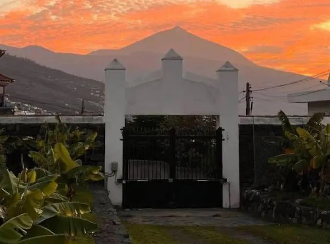 ヴィラ En El Campo Con Piscina Privada A 2 Mins Y Sunsets!