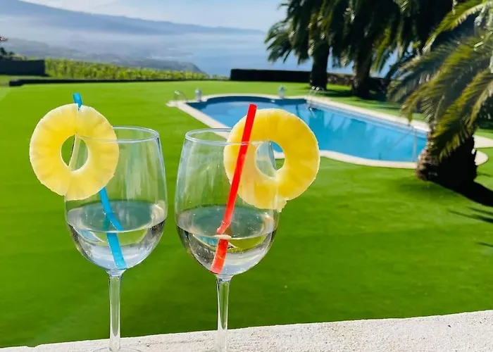 En El Campo Con Piscina Privada A 2 Mins Y Sunsets! Villa *