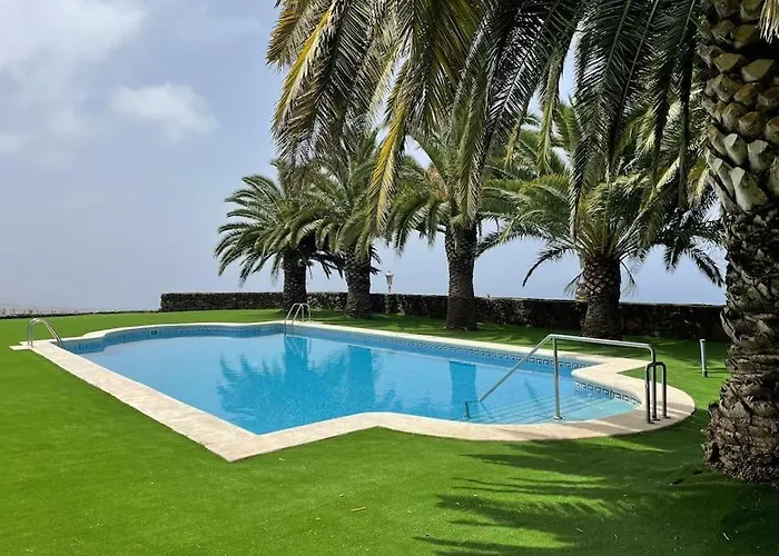 En El Campo Con Piscina Privada A 2 Mins Y Sunsets!