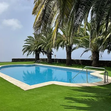 En El Campo Con Piscina Privada Y Sunsets!
